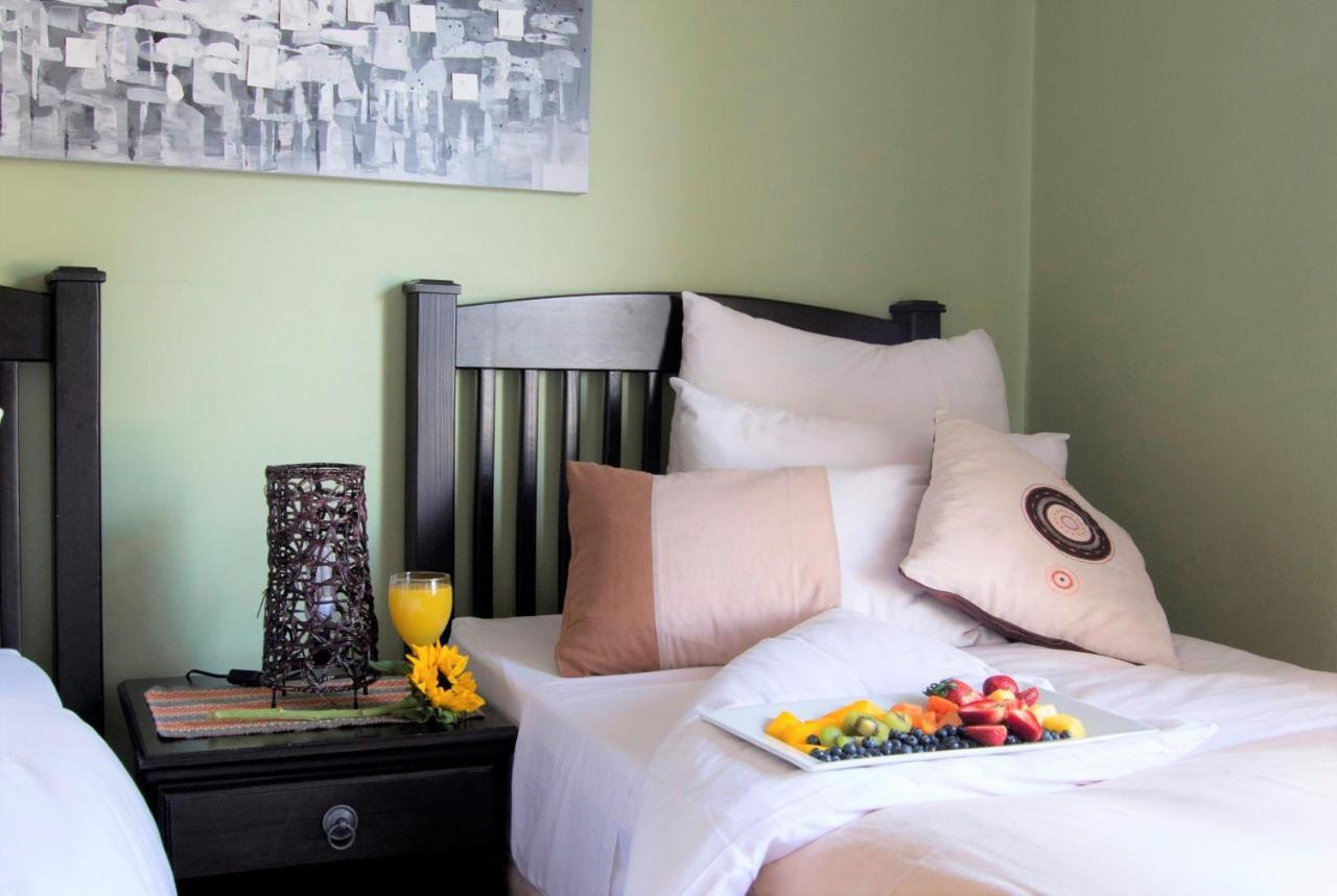 Summer Garden Guest House Бенони Экстерьер фото